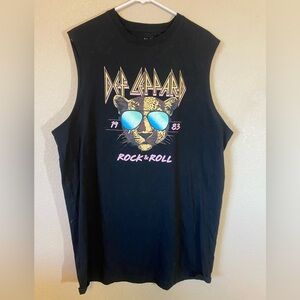 Men's Sleeveless Def Leppard 1983 T-Shirt, Size L